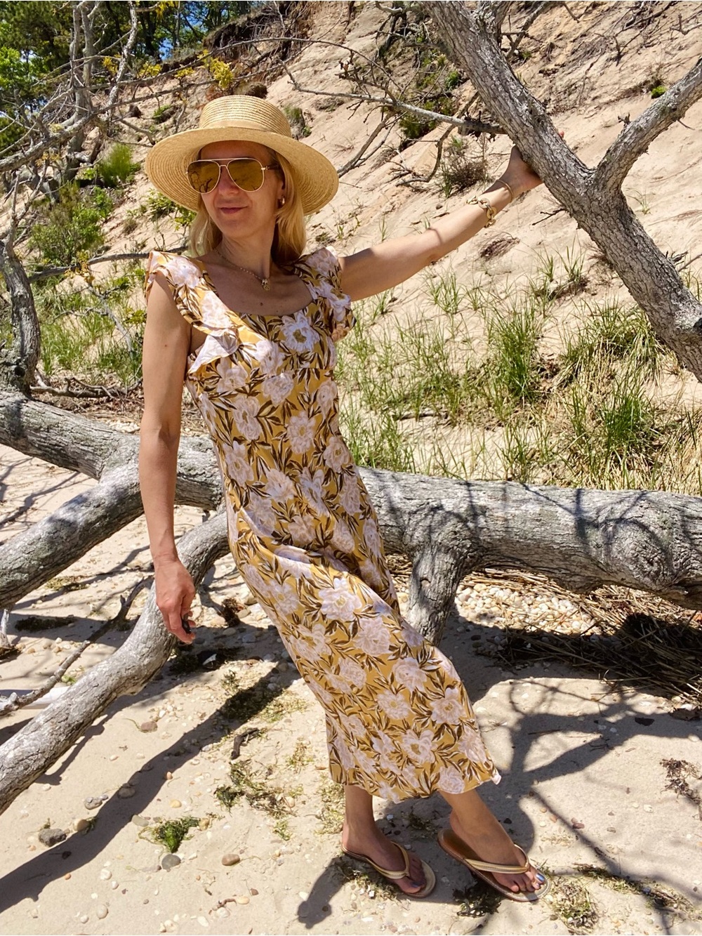 MADEWELL Honey Blush Floral Ruffle-Strap Midi Sundress! 🐚